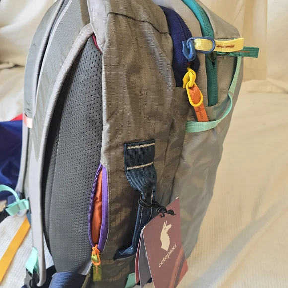 Cotopaxi Allpa 28 Travel Backpack – New With Tags Carry On Week Travel - Picture 4 of 12